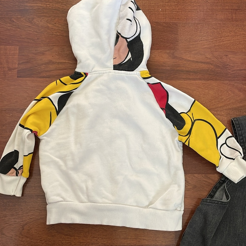 Mickey Mouse Clothing - Picture 14 of 16